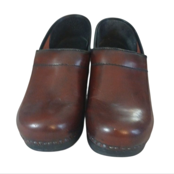 Dansko Magogany Red Leather Clogs Slip On Comfort Shoes Womens Sz 6 - Picture 3 of 12